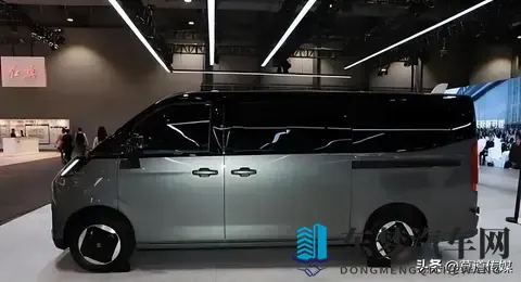 吉利率先出击!全新多功能车799万元,关键车长5米,性价比拉满-2