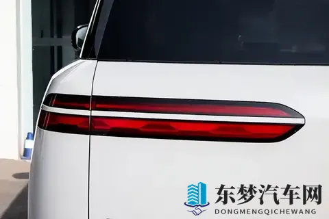 性能平权时代，30万级SUV还能卷出新花样吗？-3