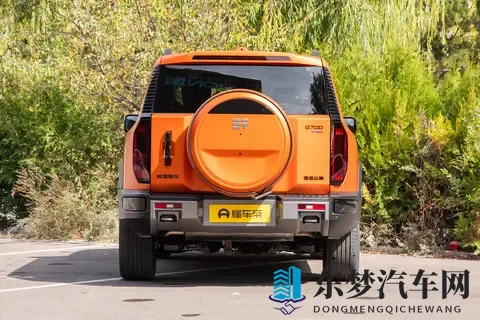 3299万起，硬派越野六边形战士来了！别错过上市限时十重权益-2