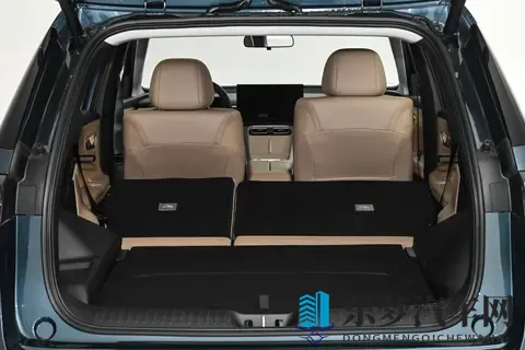 12万级家用混动，三套AI调节系统，亏电油耗55L-2