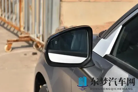 10万精品家轿？深度体验第三代领克03，燃油车的魅力依旧能打！-1