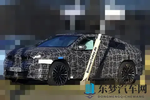 豪华SUV市场变天！岚图泰山首发三腔空悬-1