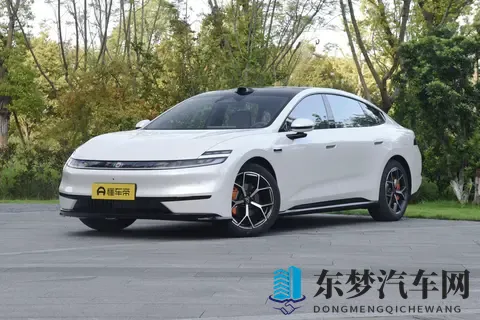 与世界争峰，岚图泰山重新定义华系旗舰SUV