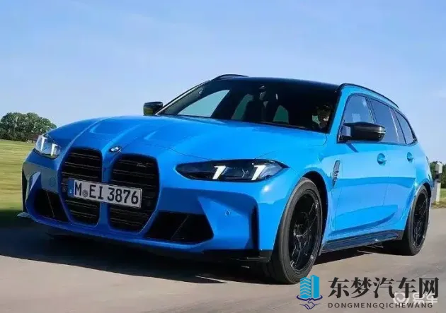 黄黄的软件:汽车智能化新篇章:软件助驾驶升级,未来出行更便捷-1