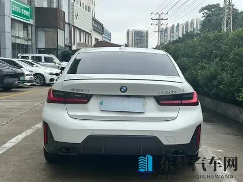 23万多拿下准新宝马3系，体验M运动曜夜，这配置值不值？-3