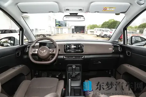 8万级插混MPV,家用真7座,五菱星光730值得一看!-3