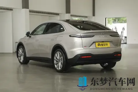 蔚来ES6 30万台纪念版上市，租电售价2418万元-1