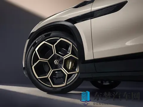 全尺寸纯电SUV与众08来了，瞄准都市家庭用户-2