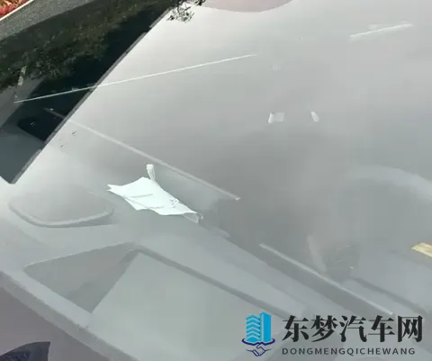 日产N8谍照曝光!内配备大尺寸双联屏,还是纯电SUV?-1