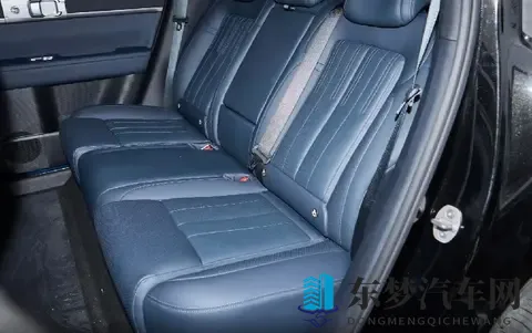 家用出行优选：方程豹钛7大空间与智能舒适兼得，1798万起售