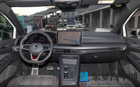 想买性能“小钢炮”,不妨看看26款高尔夫GTI,德系调校有韵味?-1