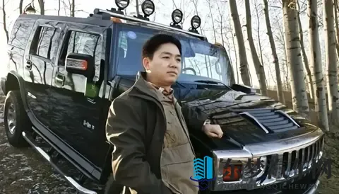 刘强东新车，给雷军上了一课