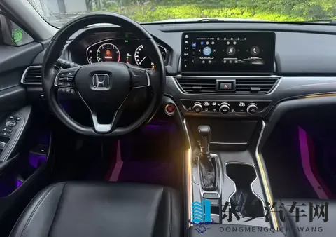 南宁街头那辆白雅阁的故事，开五年还能卖出这个价？-2