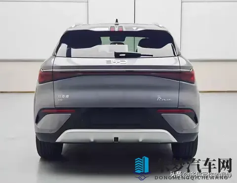 比亚迪元PLUS摊牌了！续航650公里，同级对手压力山大！-2