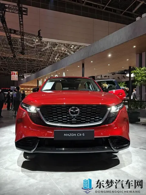 实拍新一代马自达CX-5欧版:可预见的不愁卖,但长马动作要加快-3