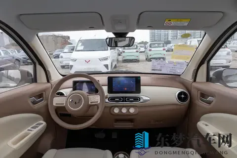 五月天一区二区：新能源汽车崛起，汽车市场新趋势解读-1