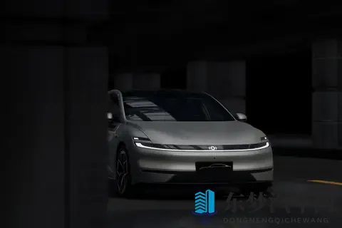 中大型新能源轿车市场卷翻天！长安启源A06起售价1099万元