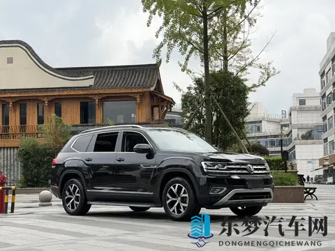 男男最刺激同性性无套：汽车科技新潮流，极致驾驶乐趣来袭-2