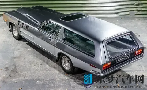 🇬🇧 “野兽”的传奇：270升V12引擎驱动的英国公路怪胎-2