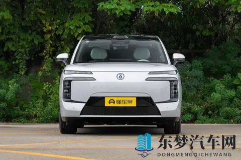 乐道L90 Ultra VS 腾势N8L DM，谁更适合年轻人？-3