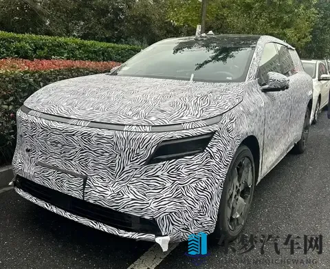 日产N8内饰配置曝光 定位中大型SUV 或推大五座布局-3