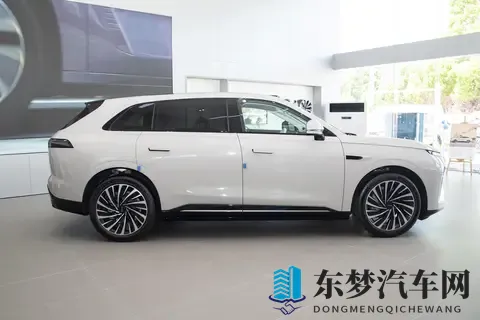 20万级SUV怎么选？星纪元ET深度分析，家用选它没错-3