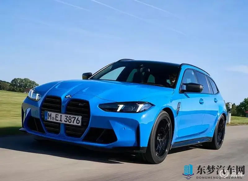 二次元美女被 到爽动漫：汽车品牌玩转动漫营销，吸引年轻消费者目光