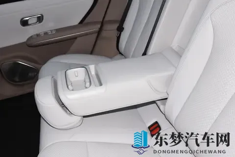 中国电动汽车与充电桩行业现状及未来-1