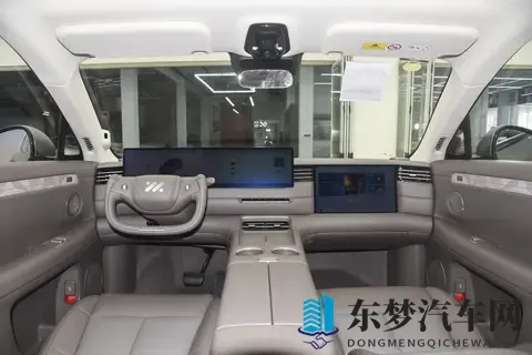 预售权益价3369万元起，外观简约时尚，智己LS9开启预售！-2