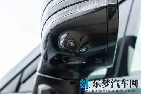 腾势N8L DM：52米车长+3米轴距，全家出游不用愁！-2