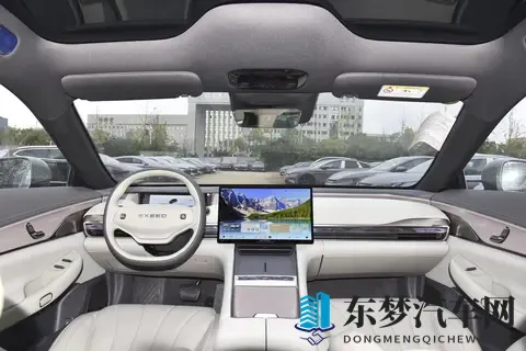 2025款星纪元ES:均衡实力派,家用新能源轿车可以这样选-3