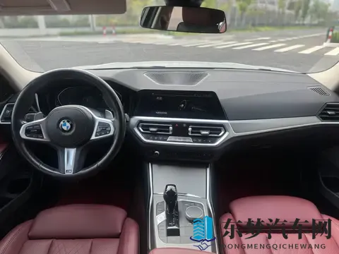 大七座带侧滑门和独悬，这辆“人民的MPV”7万多就能买-1