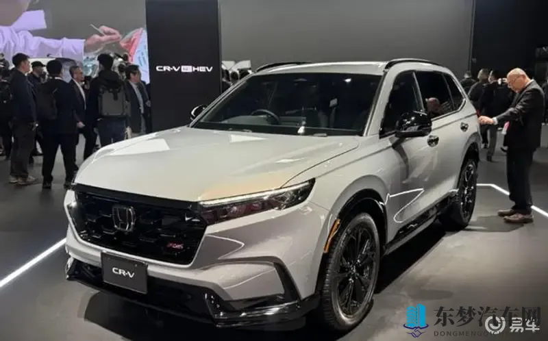 公安局长初尝警花王语嫣：公安局长邂逅警界女神王语嫣初体验-2