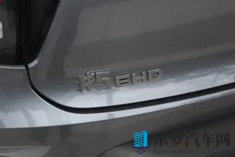 20万选插混SUV，这款梅赛德斯-奔驰与吉利联合打造的车型可以看看-1