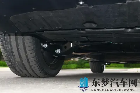 纯电大三排SUV，标配900V快充，三分钟换电，出行无忧：乐道L90-1