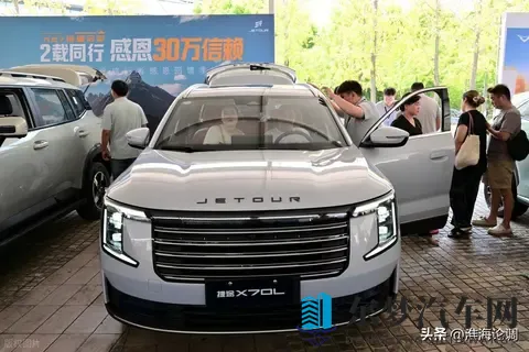 10 万级七座首选！捷途 X70L CDC 悬挂 + 282 米轴距实测-3