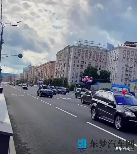 爽 好大 快 深男男:全新SUV上市:动力强劲,操控卓越,舒适体验,智能护航-1