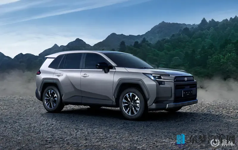 全新RAV4荣放亮相 全新威兰达即将上市 谁香？-1