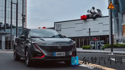 夜间行车怎样更安全？新老司机都该知道这几点！-3