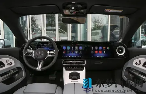 男男伦流澡∽tm别添了：同性洗澡场面，请勿打扰观看