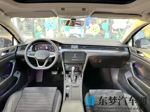 男生把困困放在女生困困里视频：科技日新月异，汽车行业大变局，未来生活更智能-2