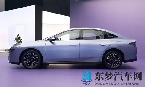 日产新车N6即将预售，价格能打动年轻人？动力与设计亮点抢先看！-1