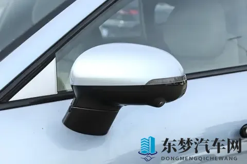 深度体验2025款星纪元ES：在20-30万区间值得细品的新能源轿车-2