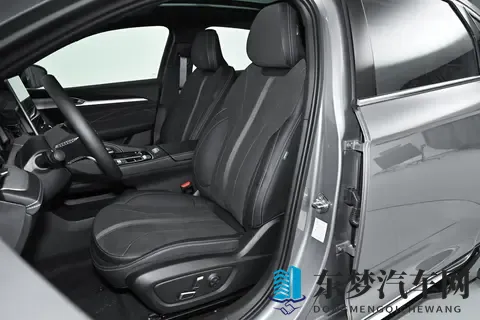 懂国人需求的国产车，10万级车竟有20T+8AT，试驾吉利星瑞-1