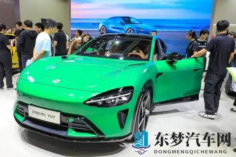 小米SU7街头起火，新能源汽车安全引深思-2