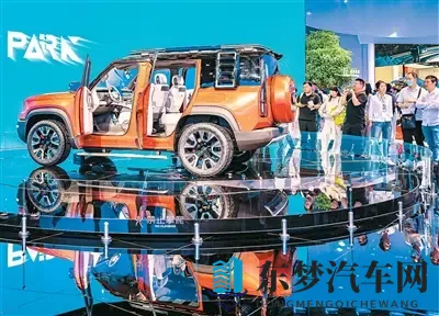 车企为何纷纷造“大车”-1