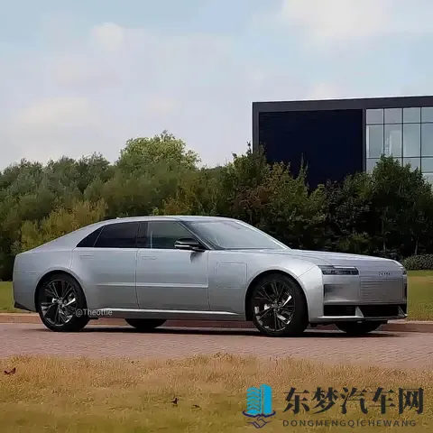 93万敢买吗？捷豹纯电GT 2026上市，国内竞争太惨烈！-3