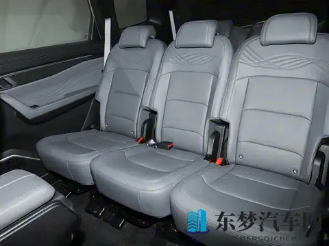 新款吉利豪越L实车到店,外观很大气,5_6_7座布局,价格或下探-2