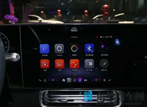 男生女生对肌肌：校园男女谈肌肌现象