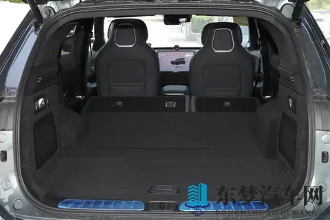 2025款星纪元ET：黄金增程+雪豹四驱，家用SUV的优选-1